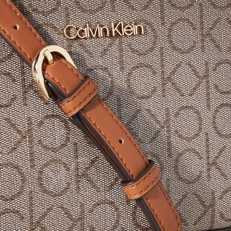 Calvin Klein Women's Lucy Triple Compartment Crossbody - Image 11