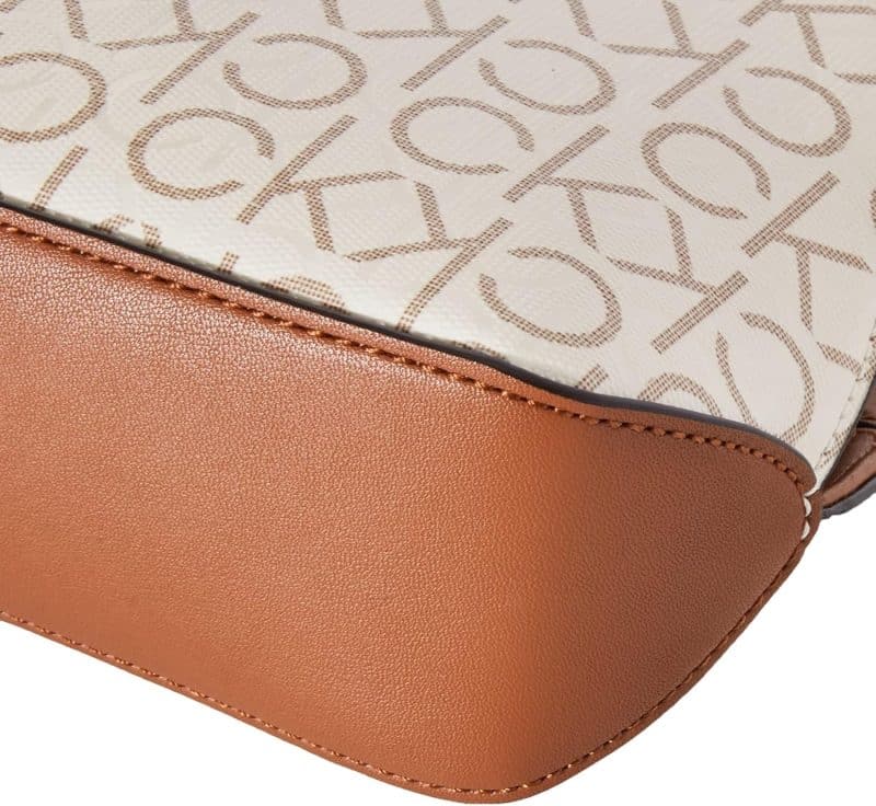 Calvin Klein Women's Lucy Triple Compartment Crossbody - Image 23