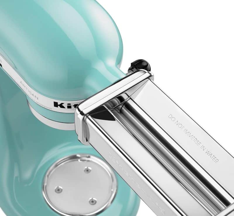 KitchenAid Artisan Series 5 Quart Tilt Head Stand Mixer with Pouring Shield - Image 4