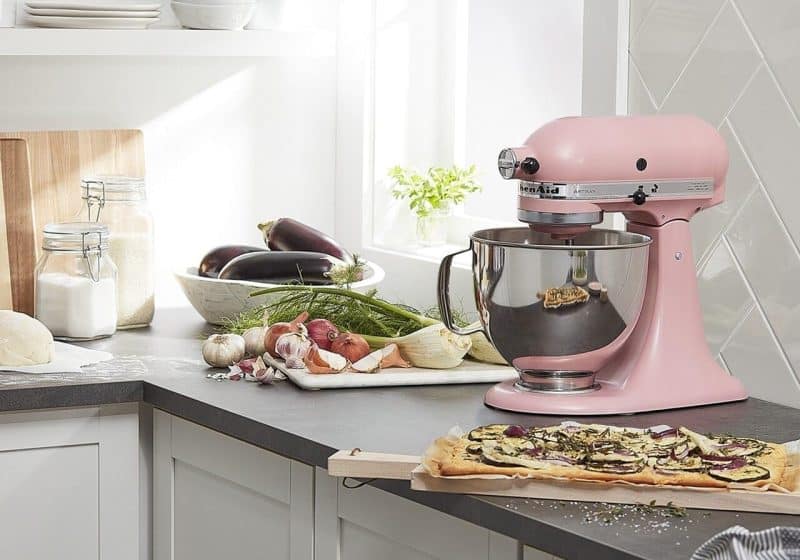 KitchenAid Artisan Series 5 Quart Tilt Head Stand Mixer with Pouring Shield - Image 64