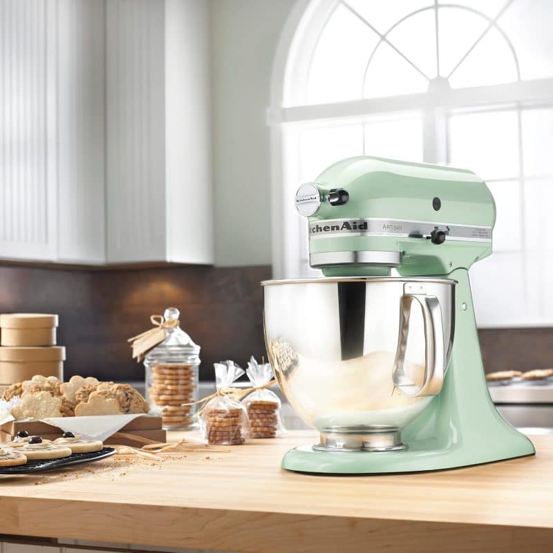 KitchenAid Artisan Series 5 Quart Tilt Head Stand Mixer with Pouring Shield - Image 67