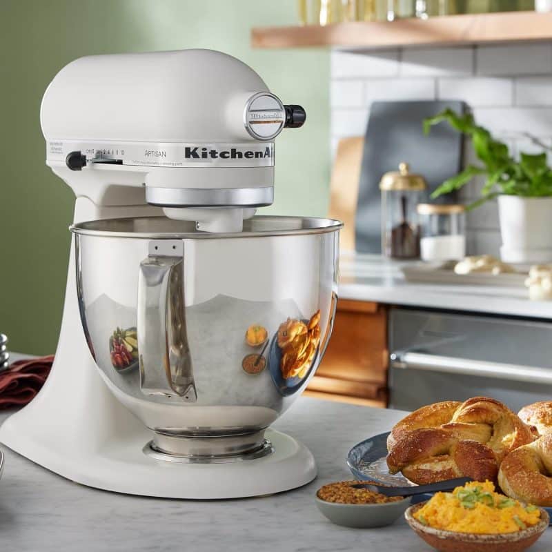 KitchenAid Artisan Series 5 Quart Tilt Head Stand Mixer with Pouring Shield - Image 81