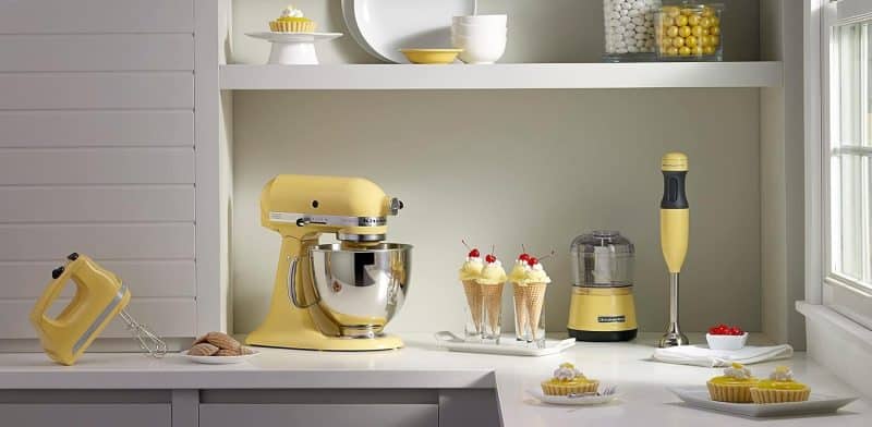 KitchenAid Artisan Series 5 Quart Tilt Head Stand Mixer with Pouring Shield - Image 109