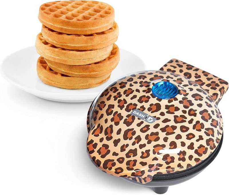 DASH Mini Waffle Maker - Image 74