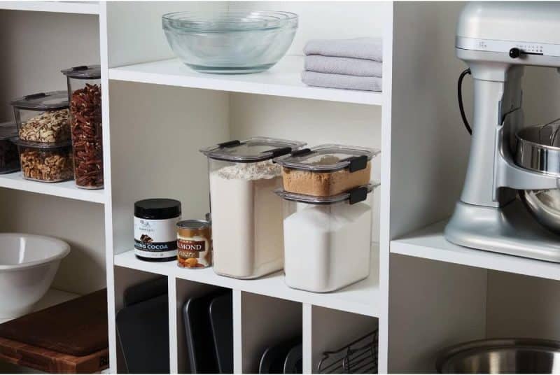 Rubbermaid Brilliance BPA-Free Food Storage Containers - Image 22