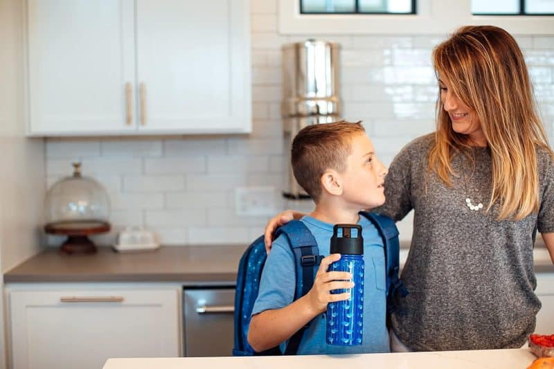 Simple Modern Kids Summit Water Bottle - Image 7