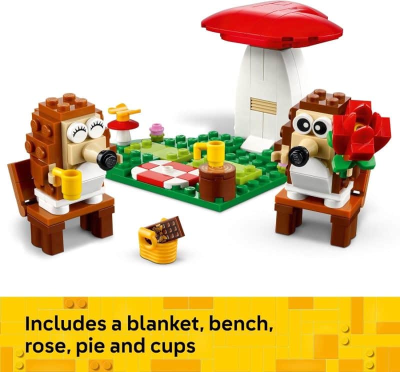 LEGO Hedgehog Picnic Date (40711) - Image 4