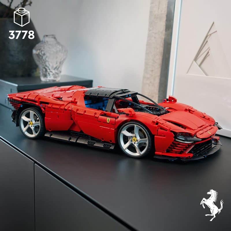LEGO Technic Ferrari Daytona SP3 (42143) - Image 2