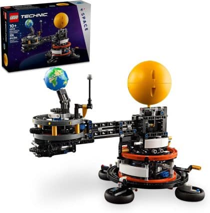 LEGO Technic Planet Earth and Moon in Orbit (42179)