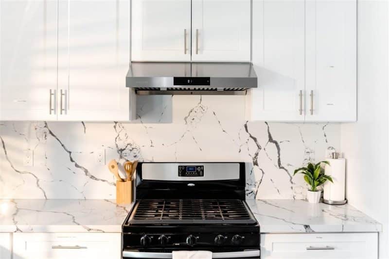 Hauslane Under Cabinet Range Hood - Image 11