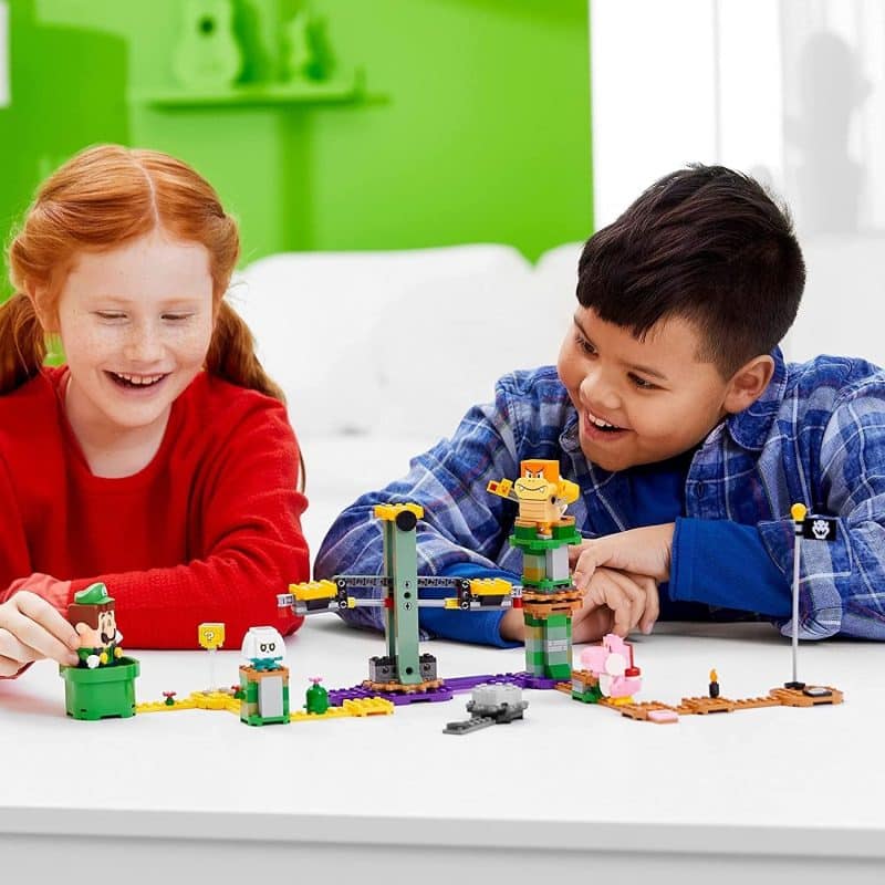 LEGO Super Mario Adventures with Luigi Starter Course (71387) - Image 2