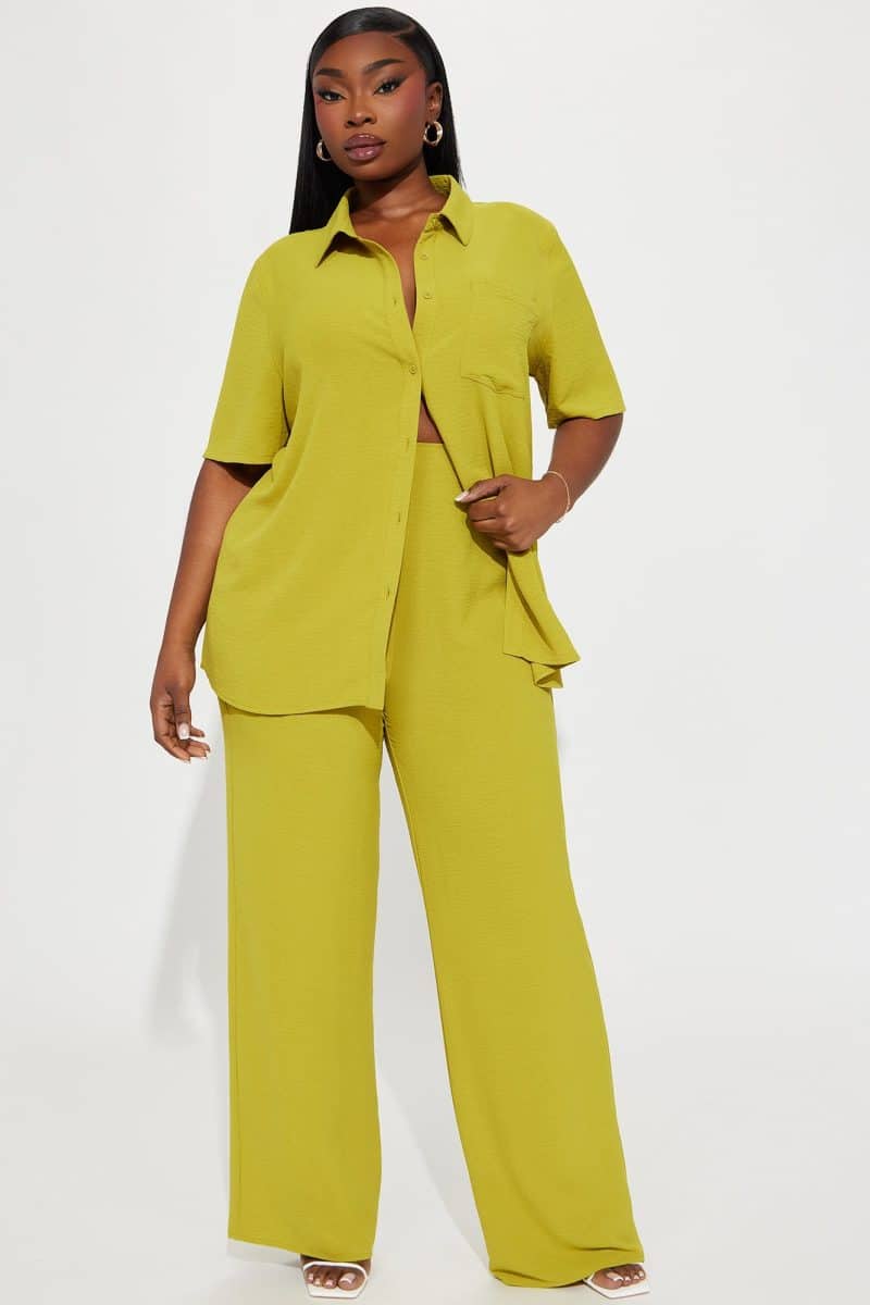 Fashion Nova Makenzie Short Sleeve Pant Set - Image 5